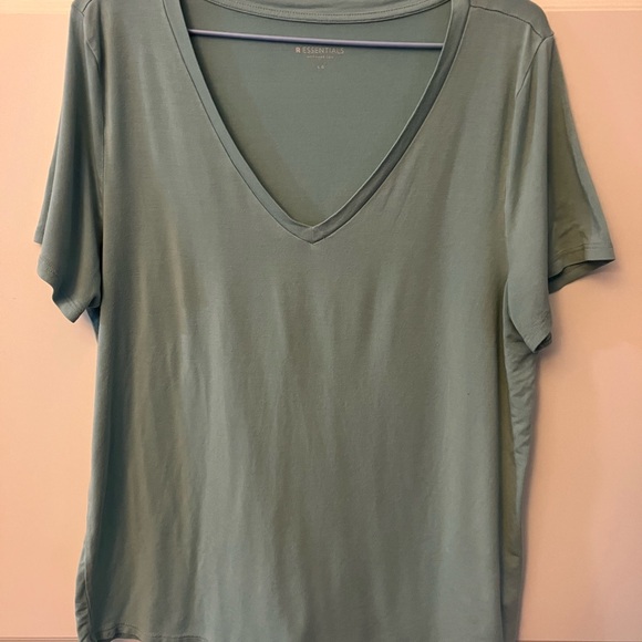 Reitmans Essentials TShirt - Picture 2 of 7